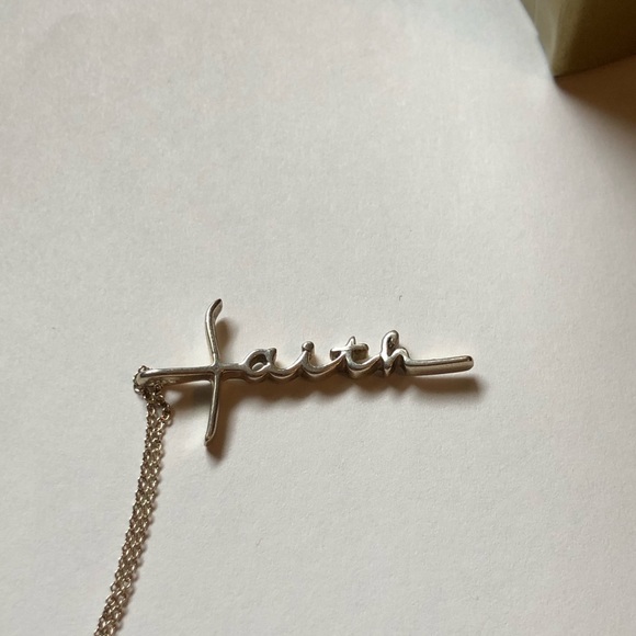 ❗️3/$7 Silver “faith” cross necklace - Picture 3 of 3